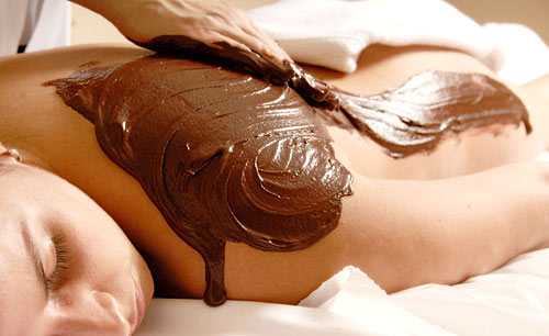 Cioccolato: origini, curiosità e proprietà tra dolcezza e benessere alle terme